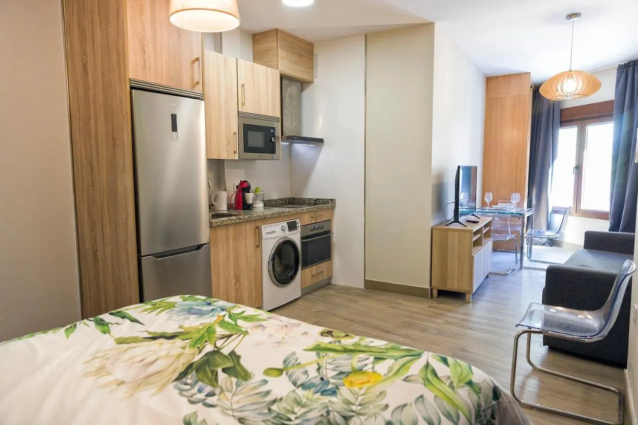 Apartamentos Onnight contacts