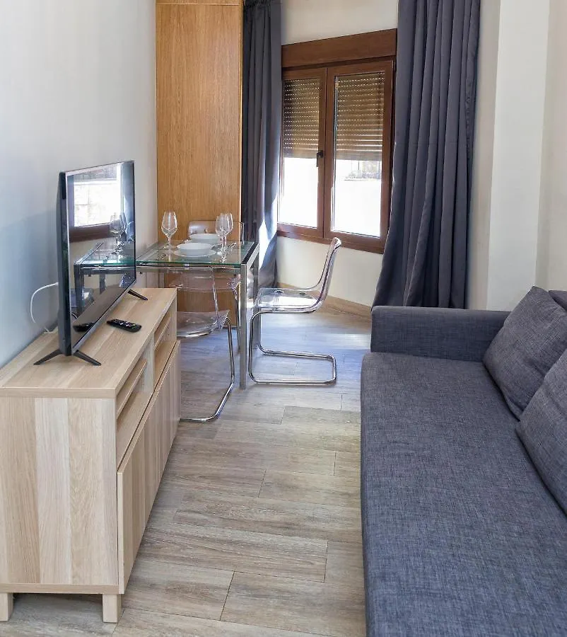 Apartamentos Onnight Málaga Apartman